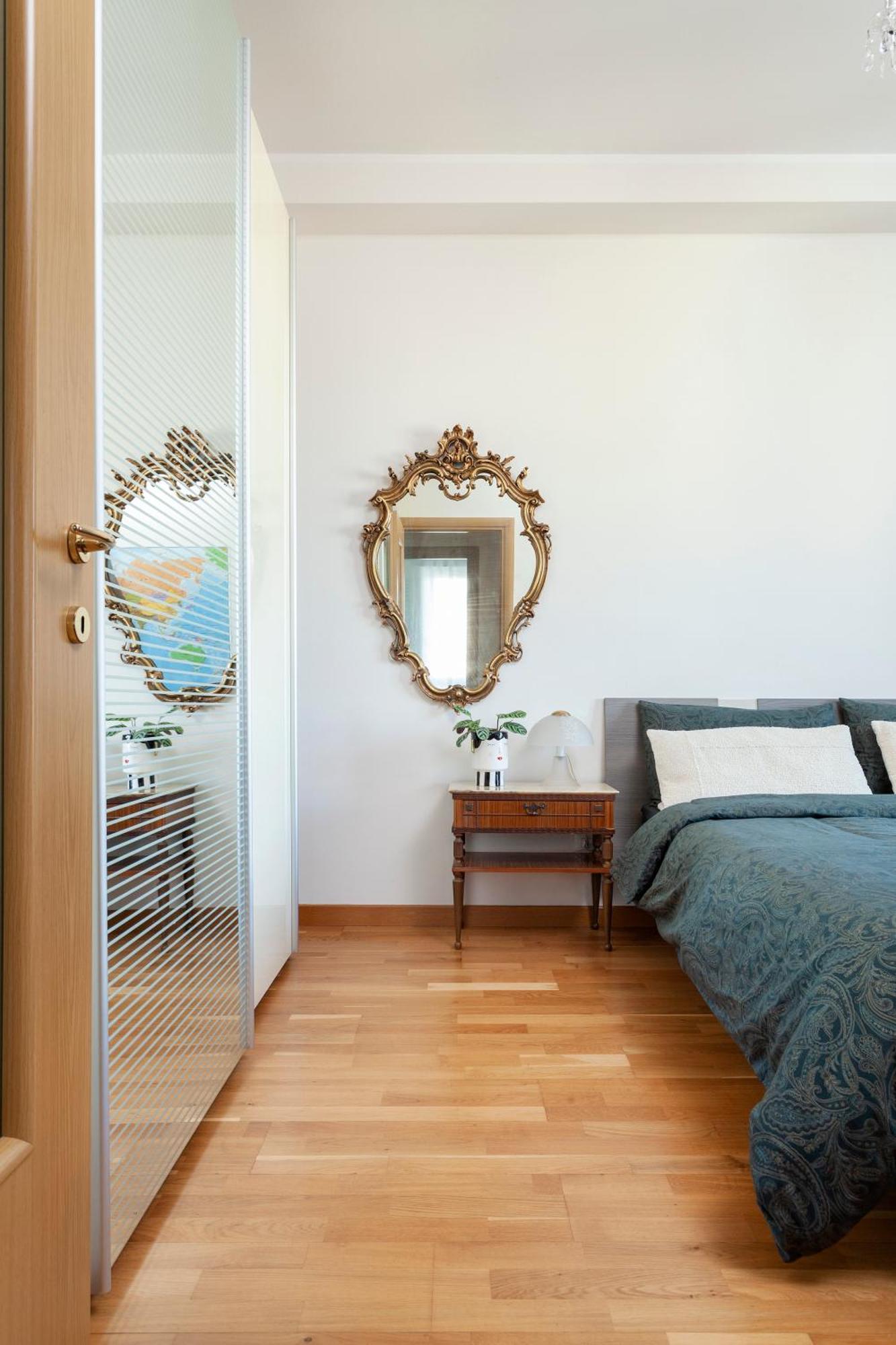 Appartamento Two Spacious Bedrooms 1 Minute To Metro Stop